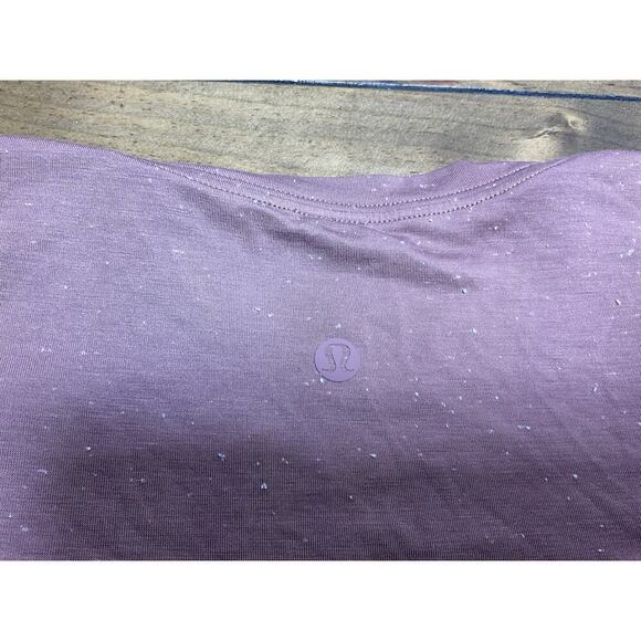 Lululemon Love Crew Short Sleeve V- Neck Size Medium Speckled Chai SCHI / WHT - Picture 7 of 7